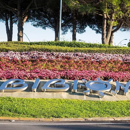 Bright With Sea View Apartmán Bibione